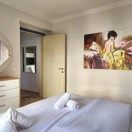 Apartment Skanderbeg Deluxe Flat W 24h Check In *