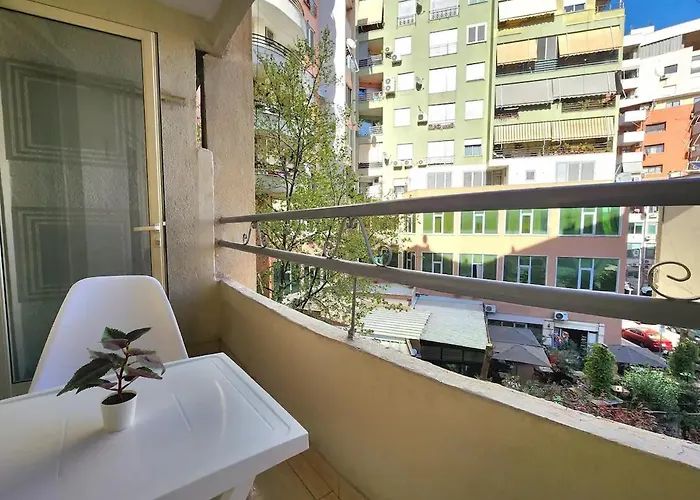 דירה Skanderbeg Deluxe Flat W 24h Check In טיראנה