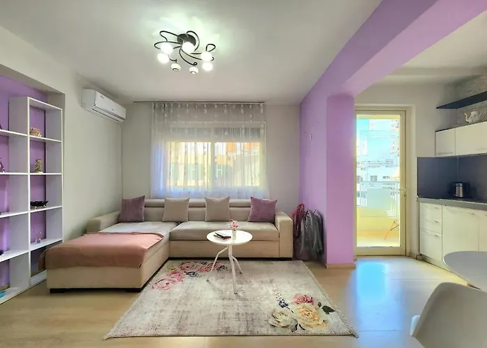 Skanderbeg Deluxe Flat W 24h Check In